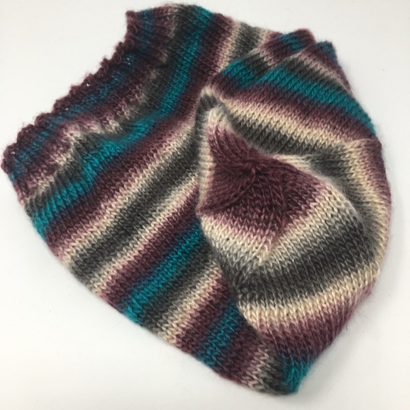 Handknitted Striped Burgundy Teal Cream Grey Ribbed Edge Unisex Slouchy Hat - Picture 6 of 16